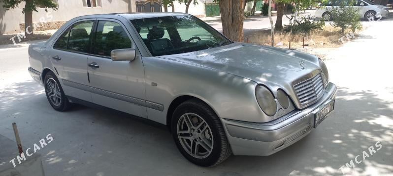 Mercedes-Benz E420 1996 - 90 000 TMT - Balkanabat - img 4