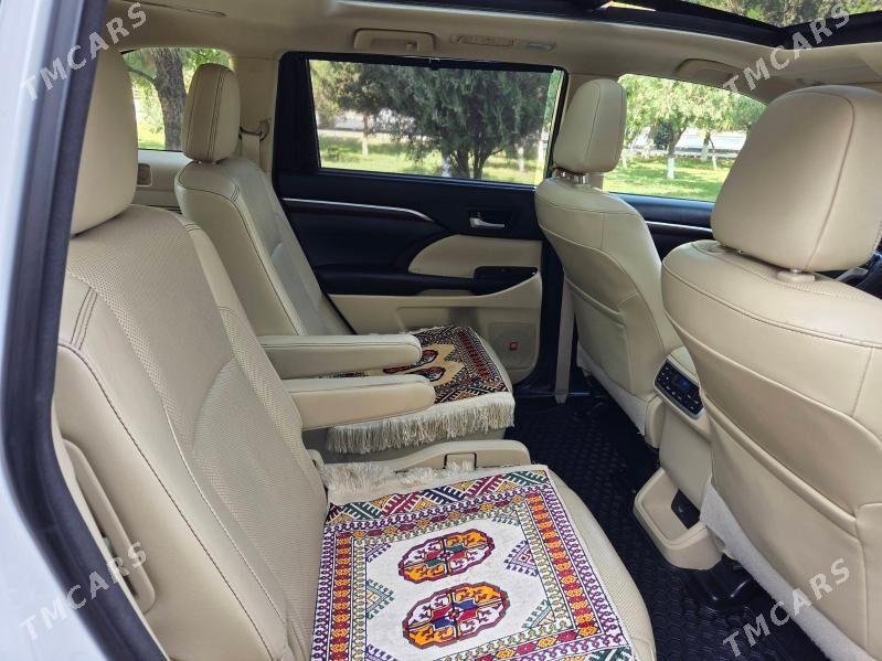 Toyota Highlander 2016 - 520 000 TMT - Гуртли - img 5