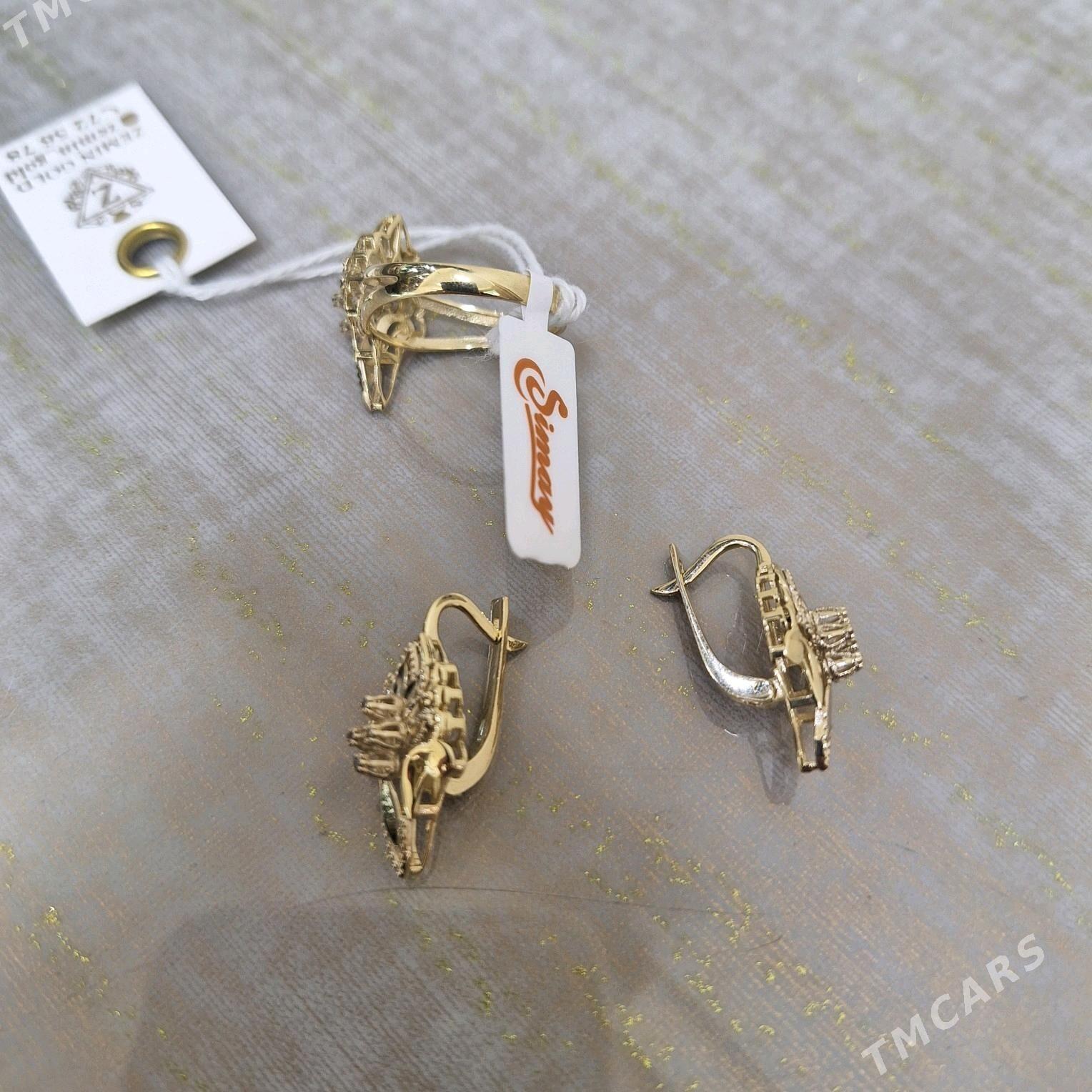 Gyzyl komplekt - Aşgabat - img 2