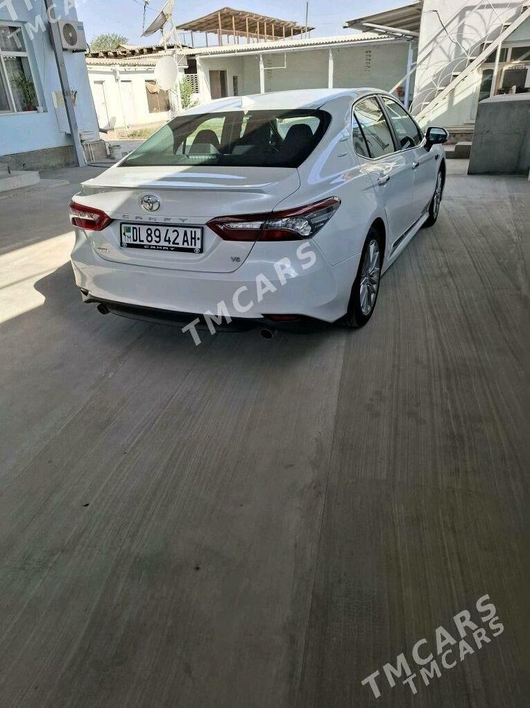 Toyota Camry 2021 - 330 000 TMT - Теджен - img 3