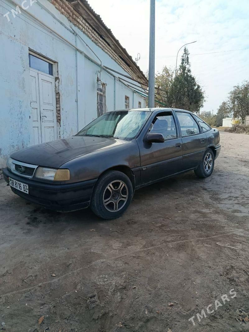 Opel Vectra 1993 - 22 000 TMT - Шабатский этрап - img 3