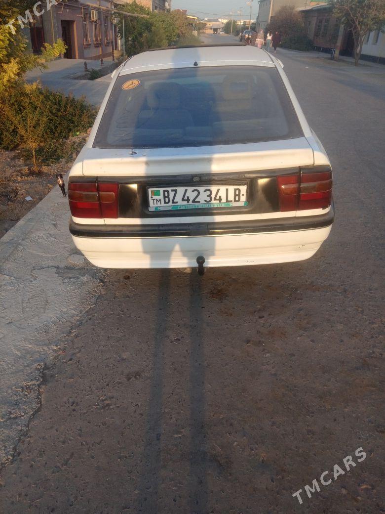 Opel Vectra 1989 - 17 000 TMT - Туркменабат - img 2