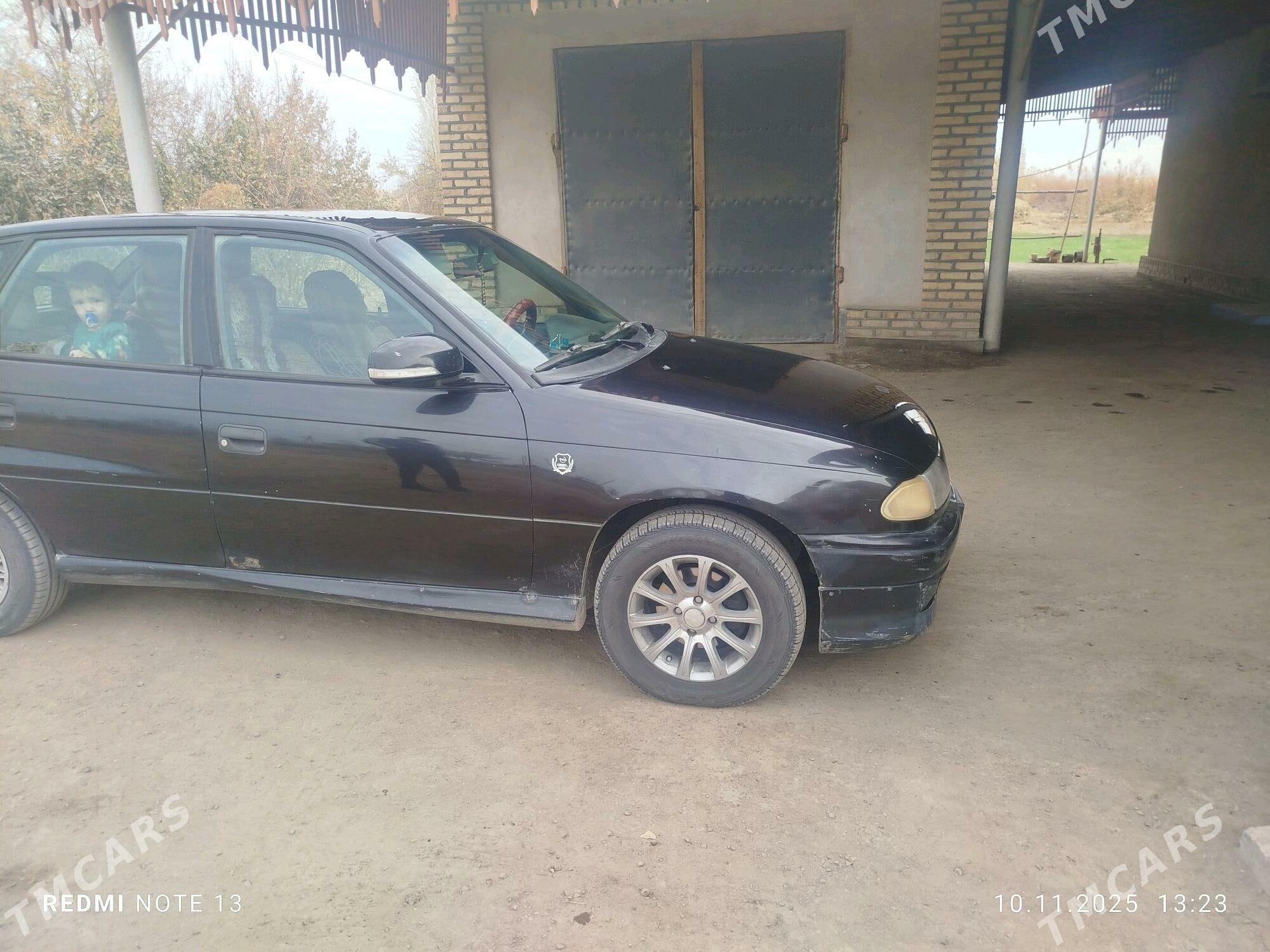 Opel Astra 1993 - 48 000 TMT - Гороглы (Тагта) - img 3