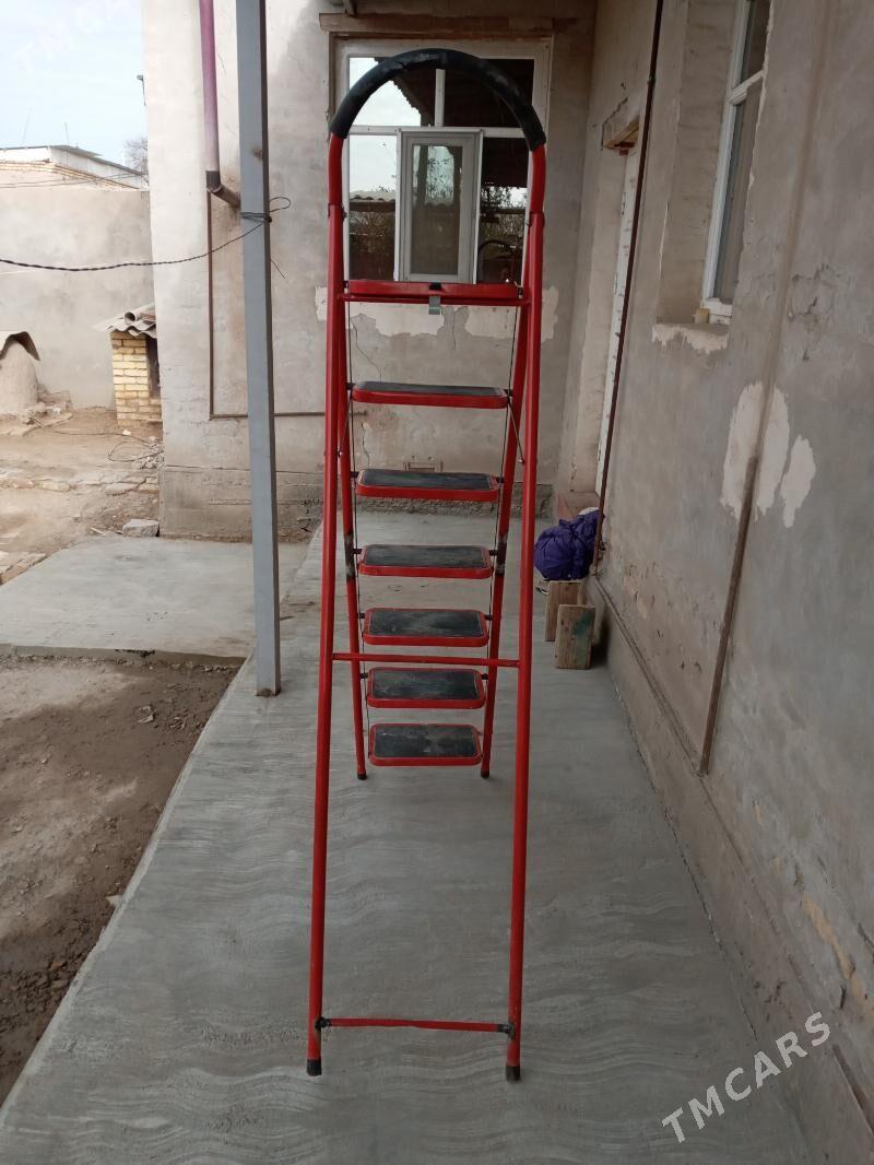 STREMENKA.RABOÇI. - Gurbansoltan Eje - img 2