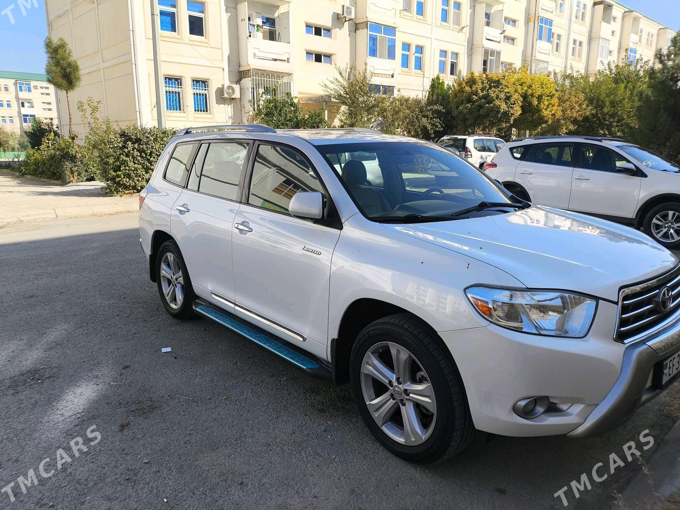 Toyota Highlander 2010 - 315 000 TMT - Büzmeýin GRES - img 2