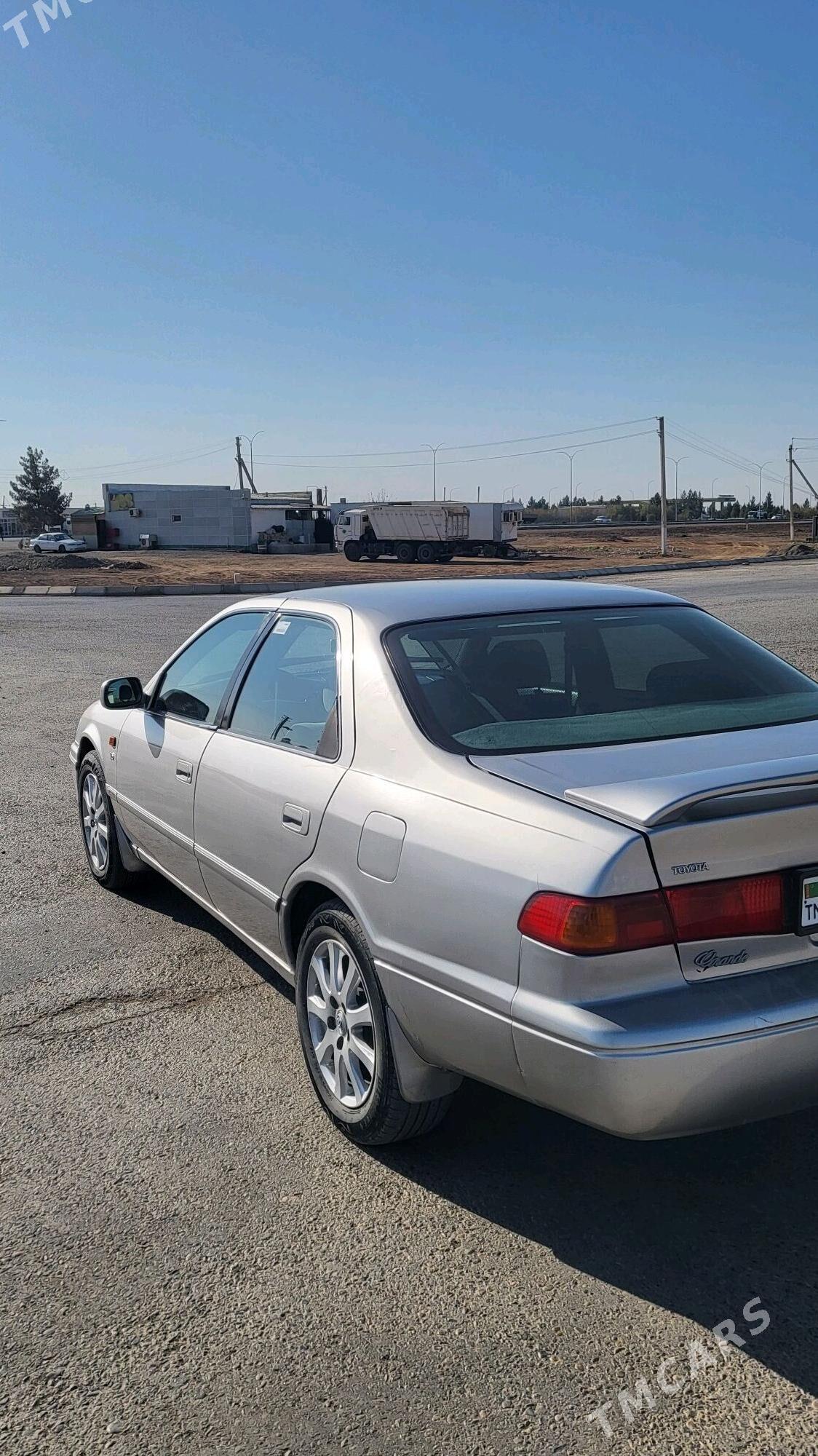 Toyota Camry 2001 - 151 000 TMT - Теджен - img 4