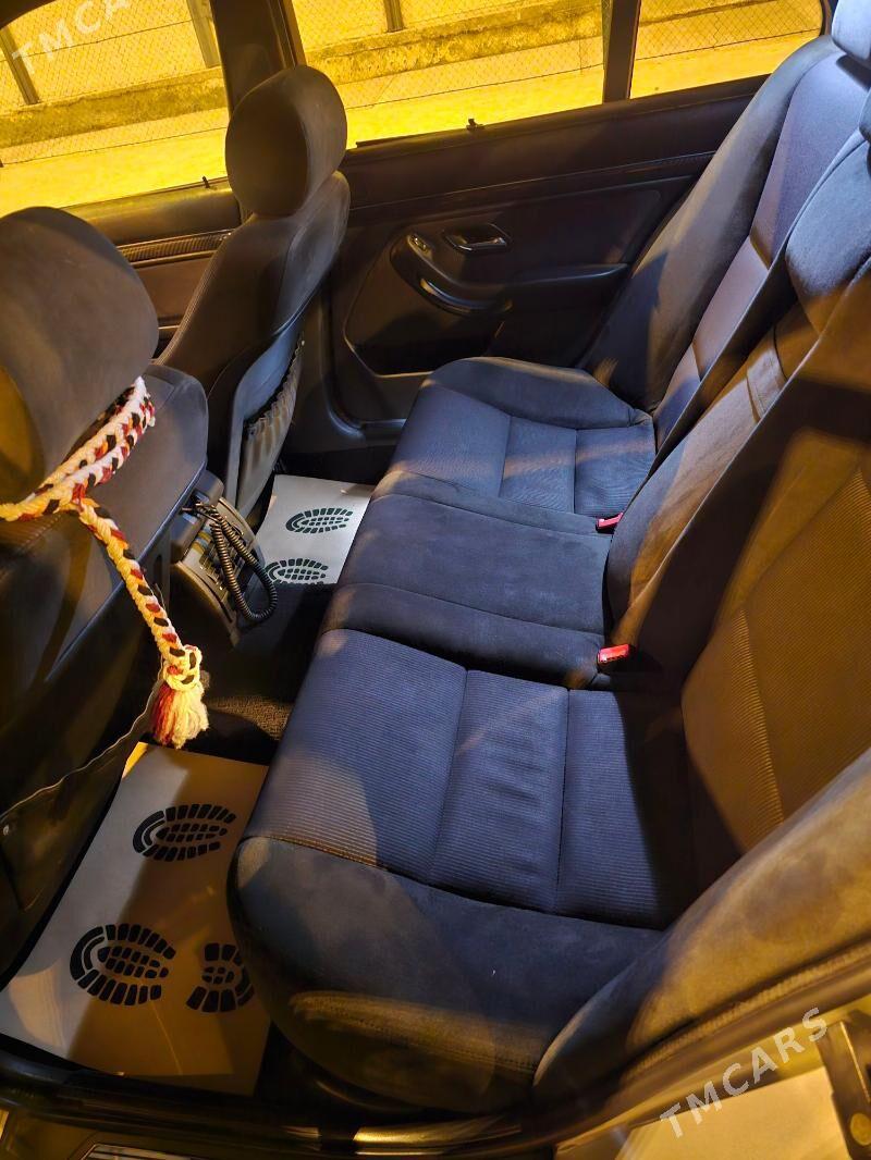 BMW M5 2000 - 132 000 TMT - Hitrowka - img 4