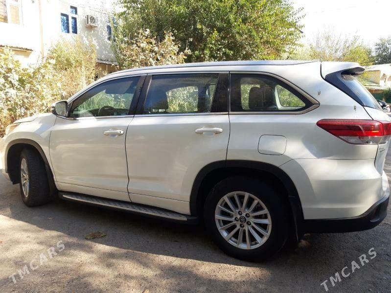 Toyota Highlander 2018 - 459 000 TMT - 30 мкр - img 4