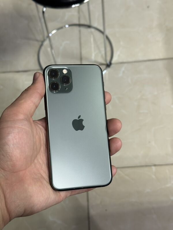 iphone 11pro 256gb 72% - Хитровка - img 1