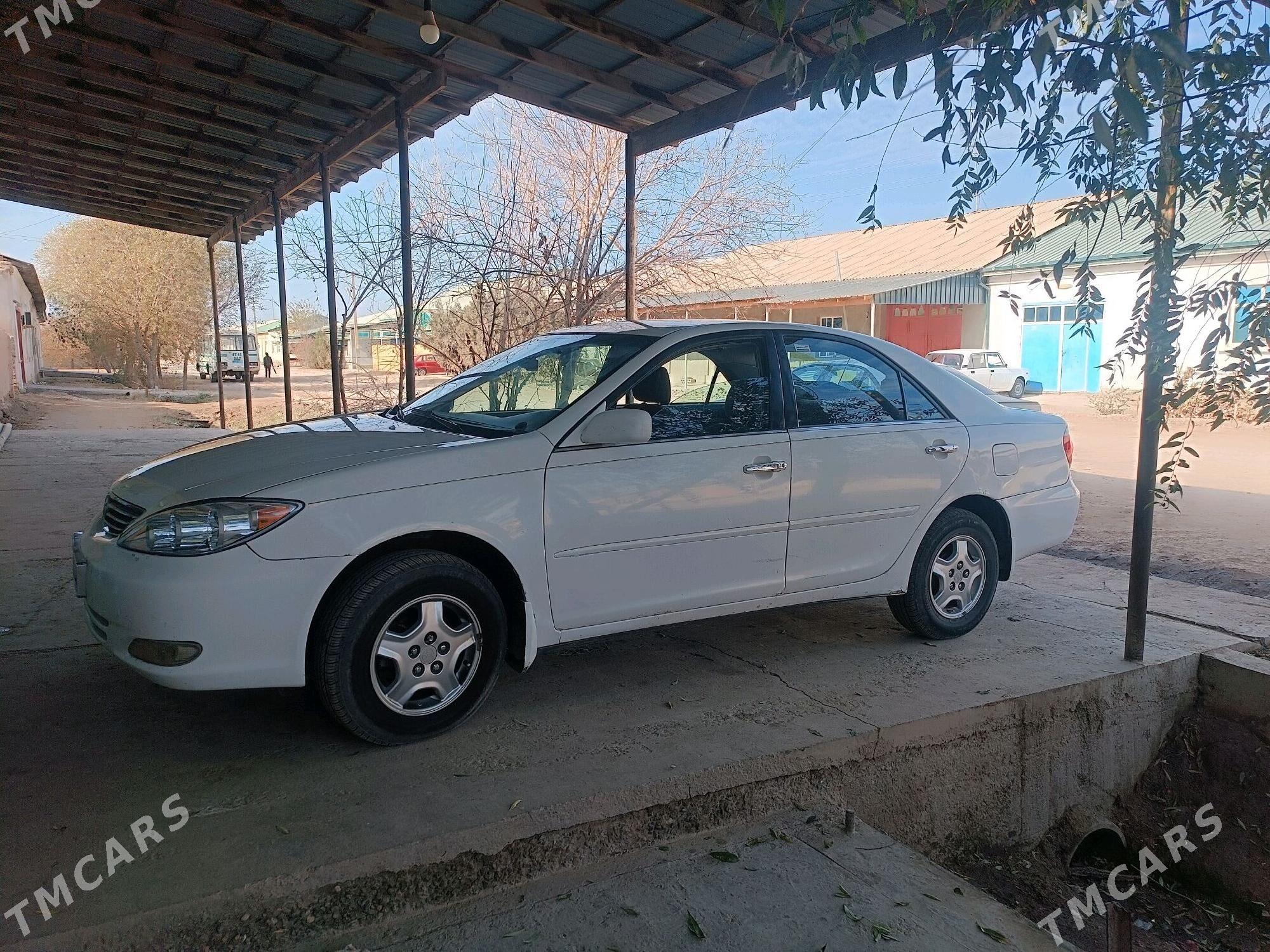 Toyota Camry 2003 - 150 000 TMT - Кёнеургенч - img 2