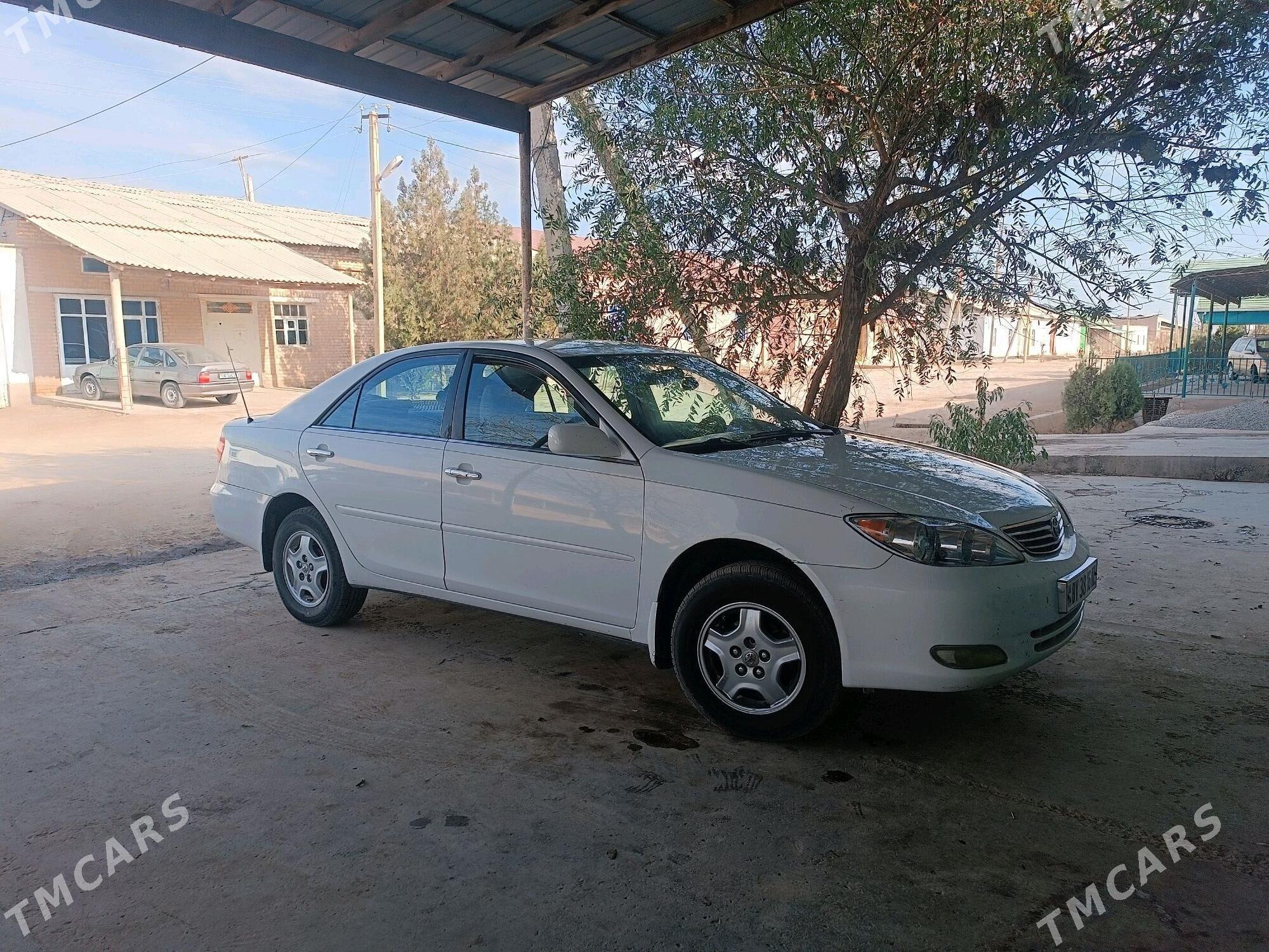 Toyota Camry 2003 - 150 000 TMT - Кёнеургенч - img 3
