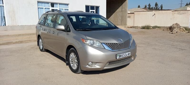 Toyota Sienna 2016 - 380 000 TMT - Теджен - img 5