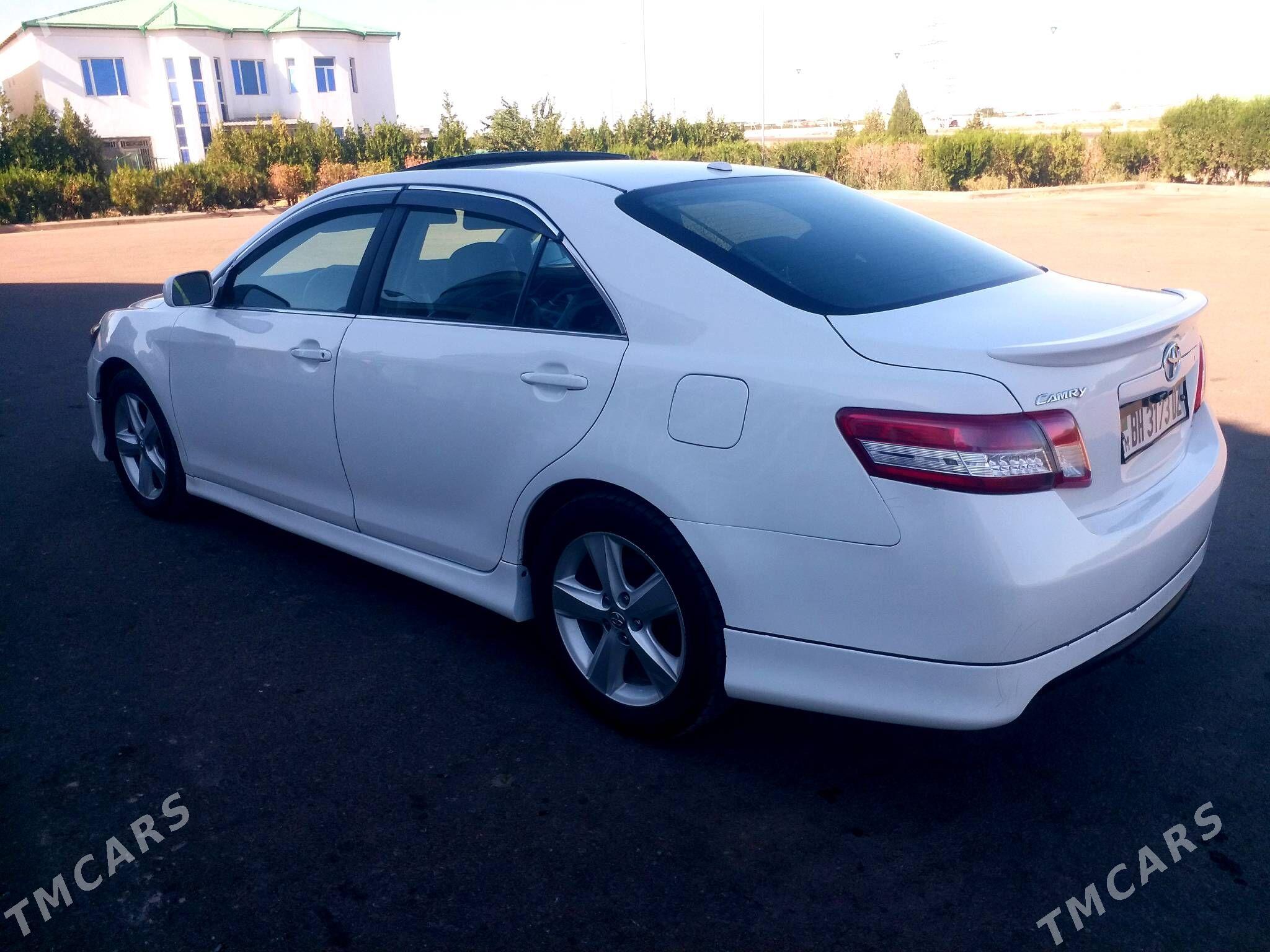 Toyota Camry 2008 - 190 000 TMT - Дашогуз - img 5