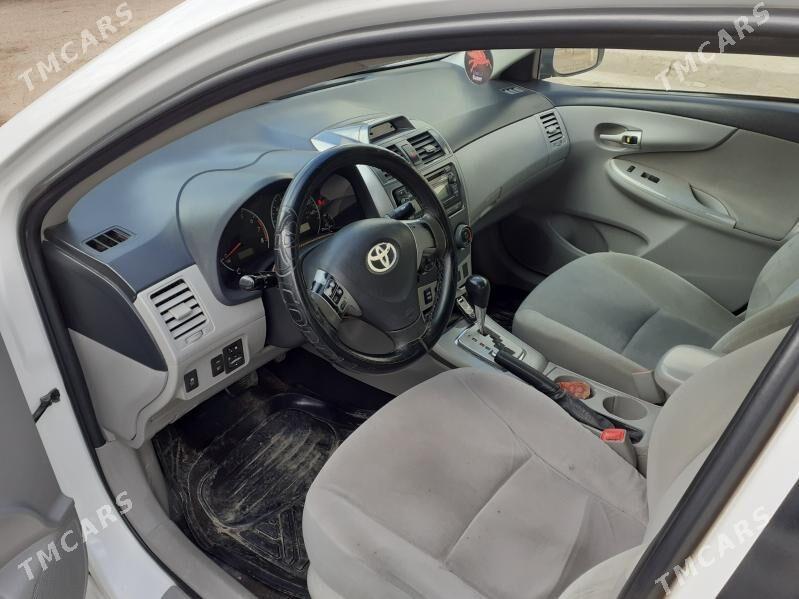 Toyota Corolla 2012 - 170 000 TMT - Дашогуз - img 5