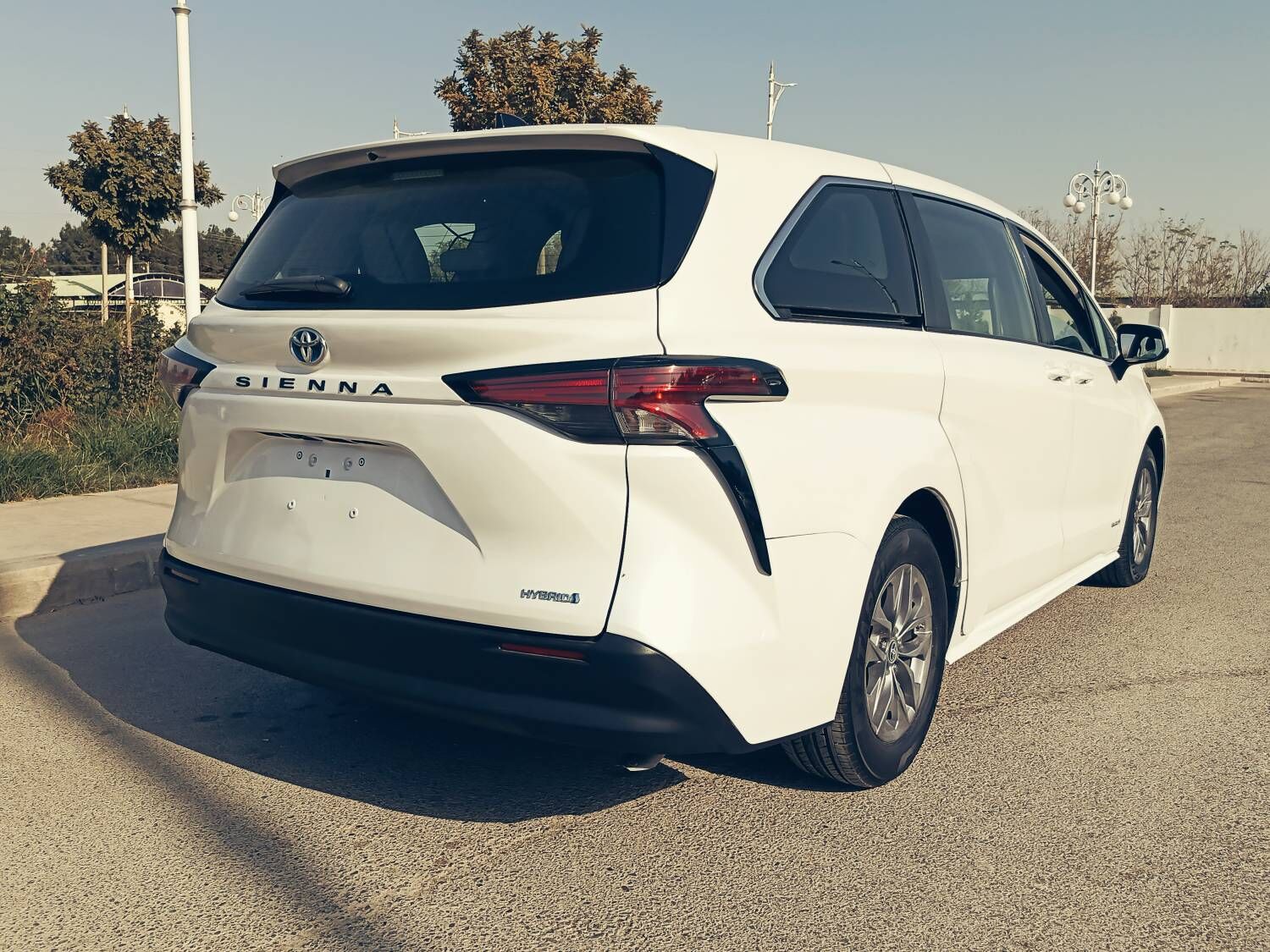 Toyota Sienna 2021 - 490 000 TMT - Aşgabat - img 5