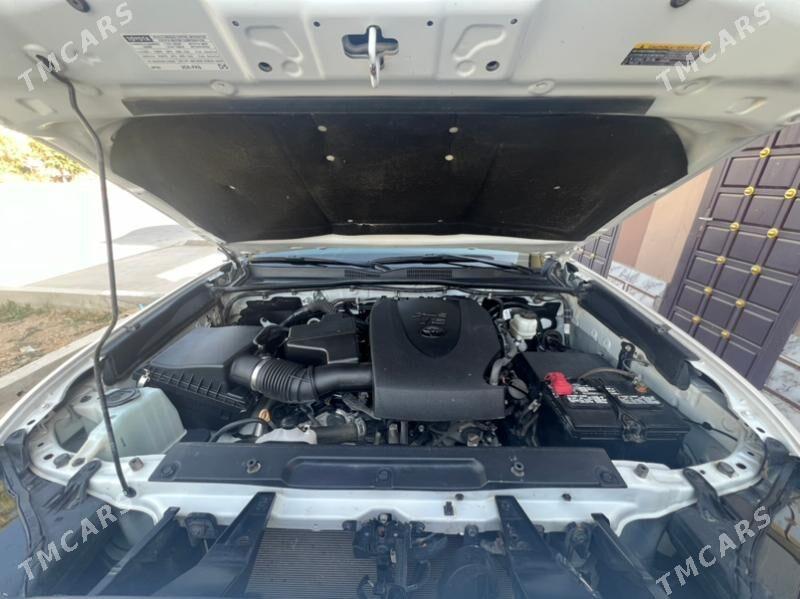 Toyota Tacoma 2021 - 860 000 TMT - Туркменабат - img 8