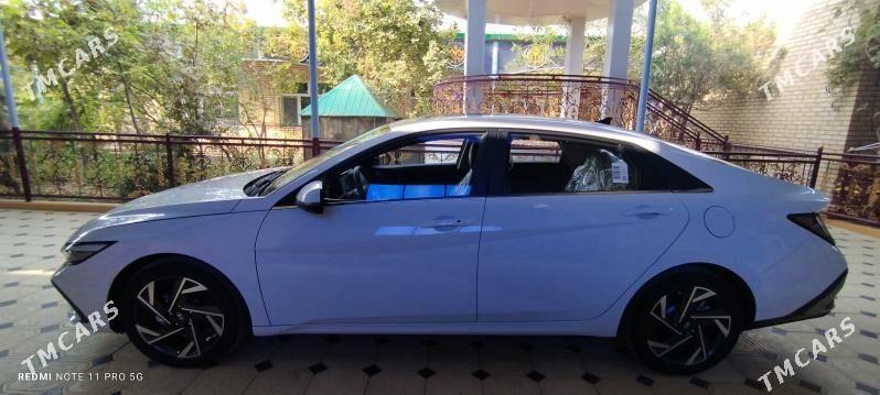 Hyundai Elantra 2025 - 274 000 TMT - Ак-Бугдайский этрап - img 4
