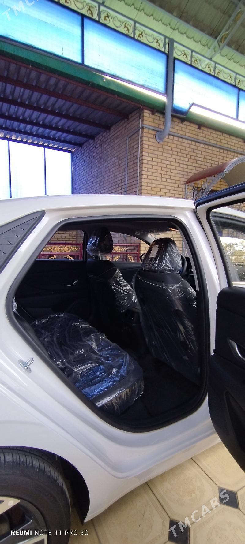 Hyundai Elantra 2025 - 274 000 TMT - Ак-Бугдайский этрап - img 8