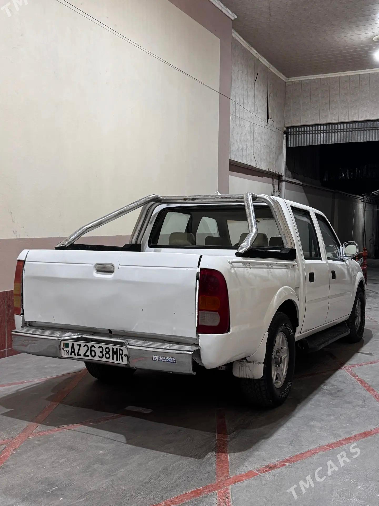 Toyota Tundra 2006 - 70 000 TMT - Байрамали - img 4