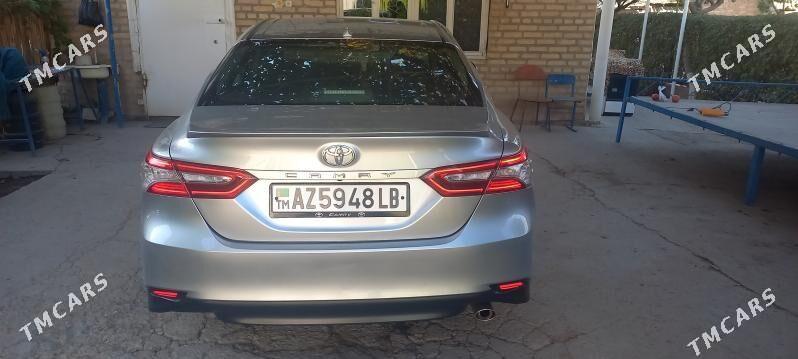 Toyota Camry 2018 - 300 000 TMT - Türkmenabat - img 6