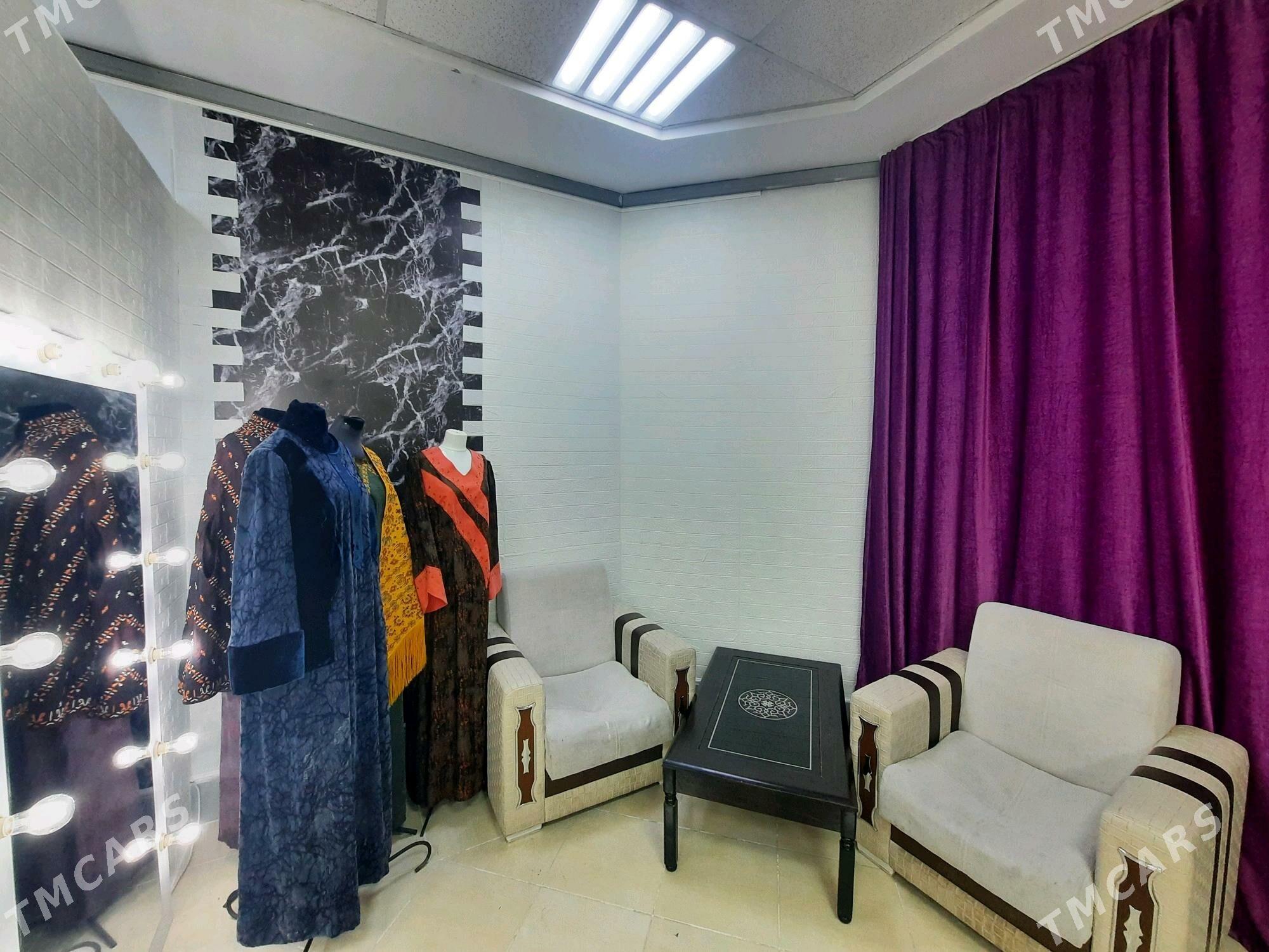 Ателье - Moskowskiý köç. (10 ýyl abadançylyk şaýoly) - img 4