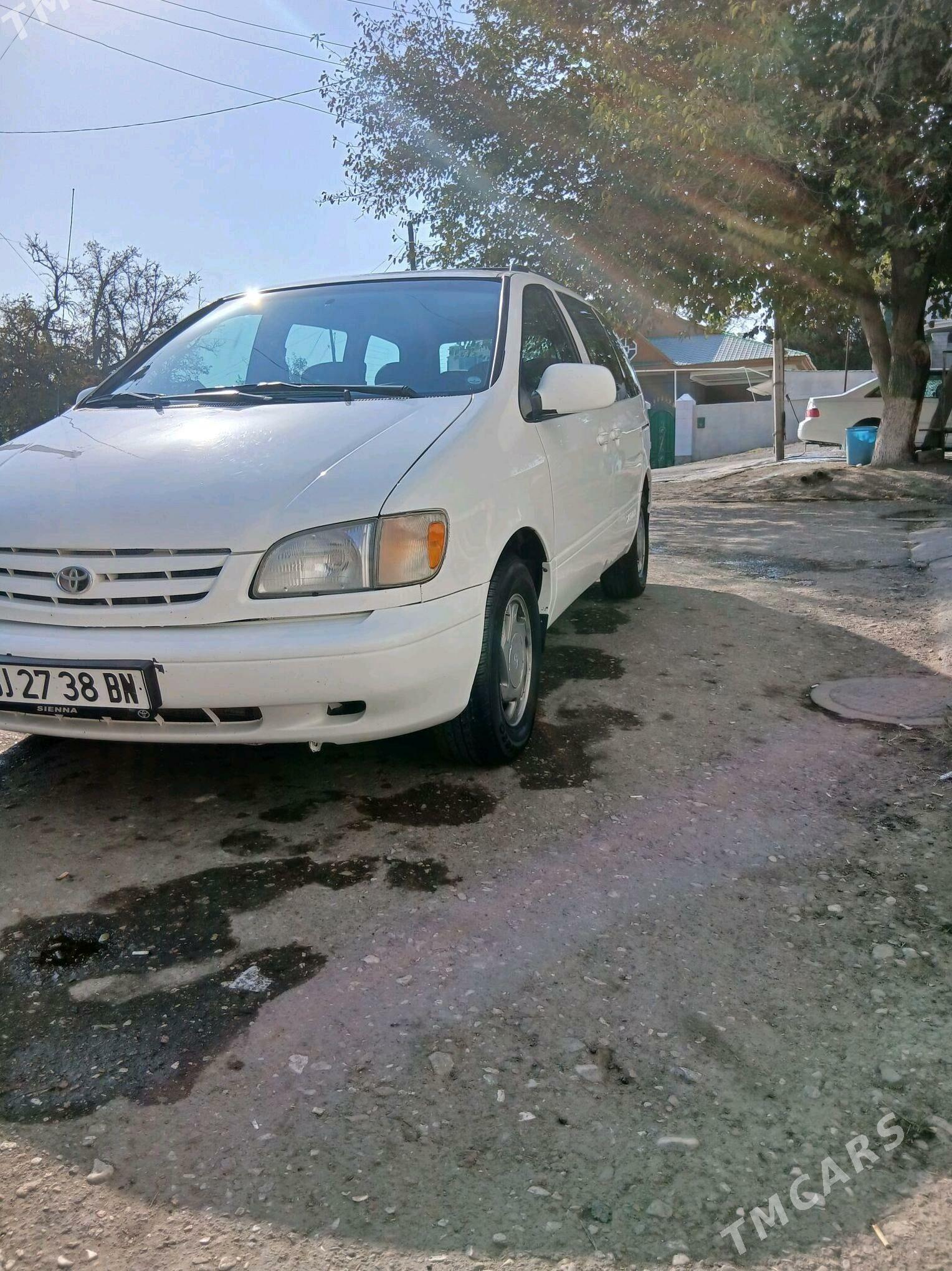 Toyota Sienna 2000 - 180 000 TMT - Туркменбаши - img 3