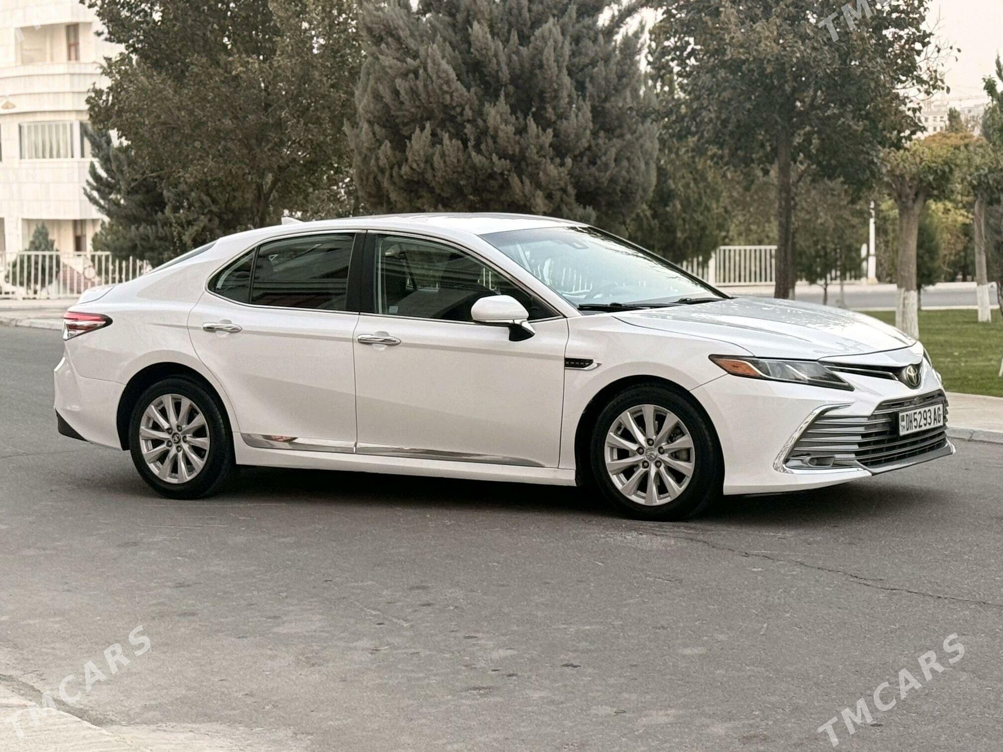 Toyota Camry 2020 - 290 000 TMT - Aşgabat - img 3