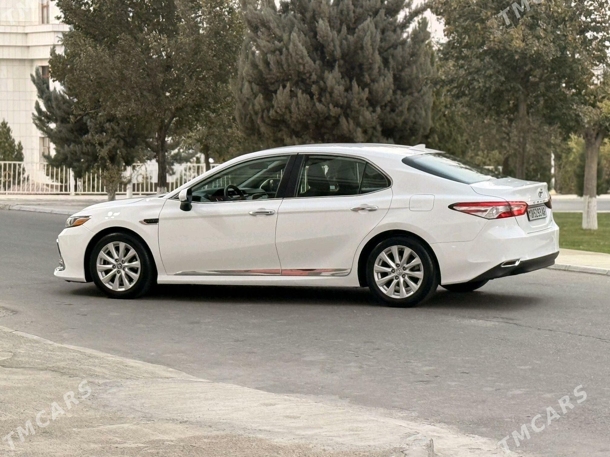 Toyota Camry 2020 - 290 000 TMT - Aşgabat - img 7