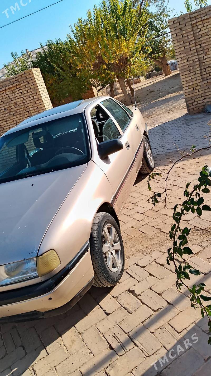 Opel Vectra 1991 - 30 000 TMT - Baýramaly - img 3