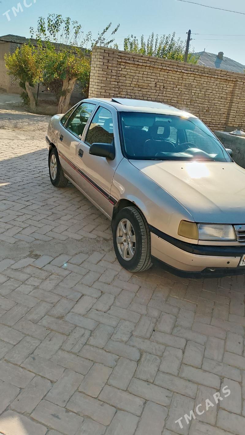 Opel Vectra 1991 - 30 000 TMT - Baýramaly - img 4