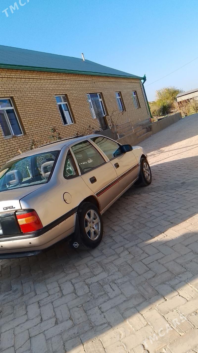 Opel Vectra 1991 - 30 000 TMT - Baýramaly - img 5