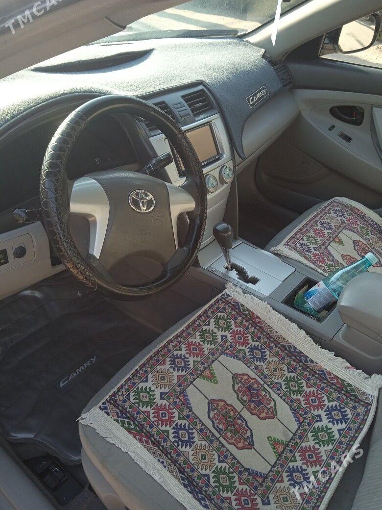 Toyota Camry 2010 - 160 000 TMT - Daşoguz - img 5