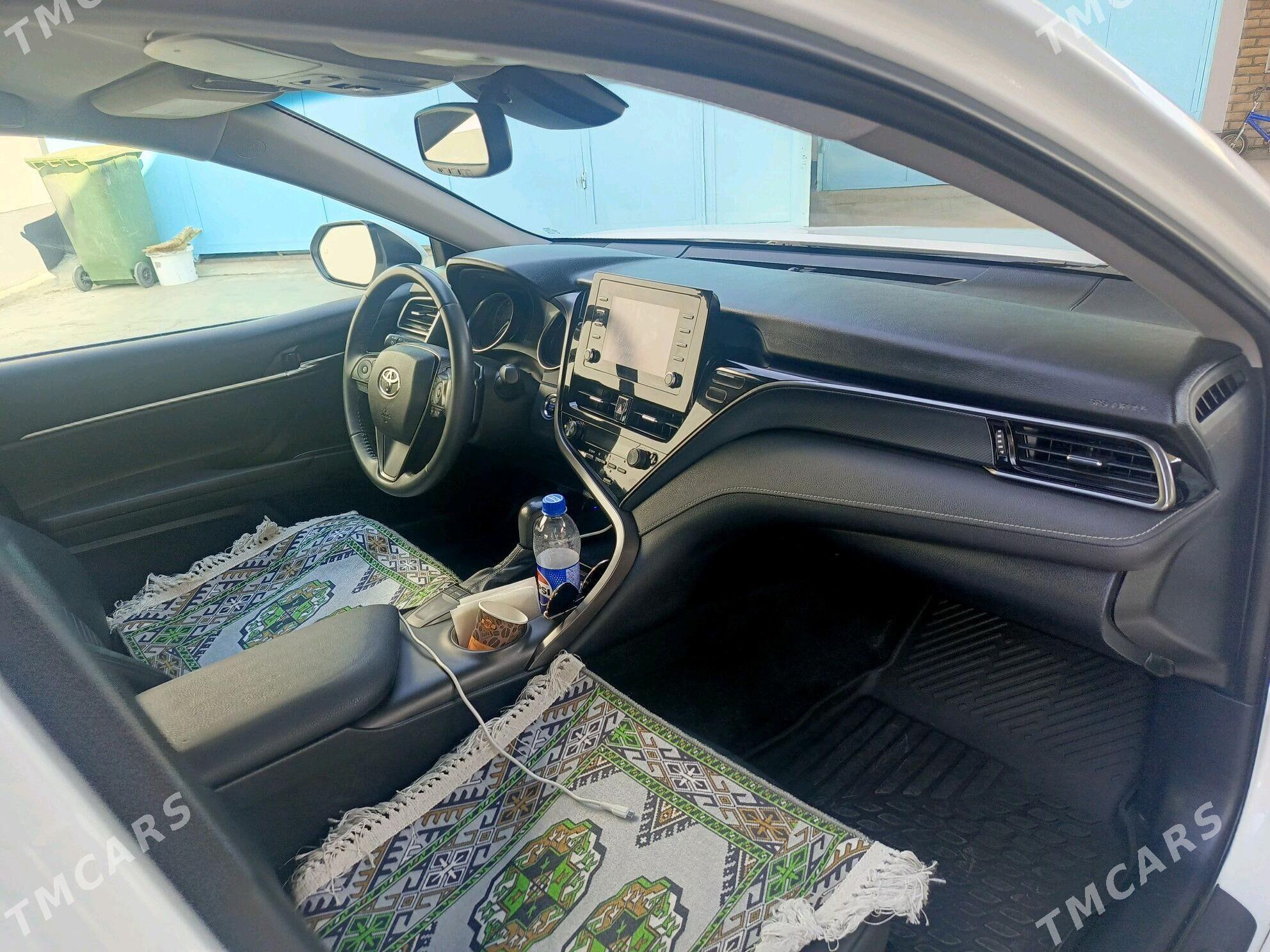Toyota Camry 2022 - 340 000 TMT - Aşgabat - img 6