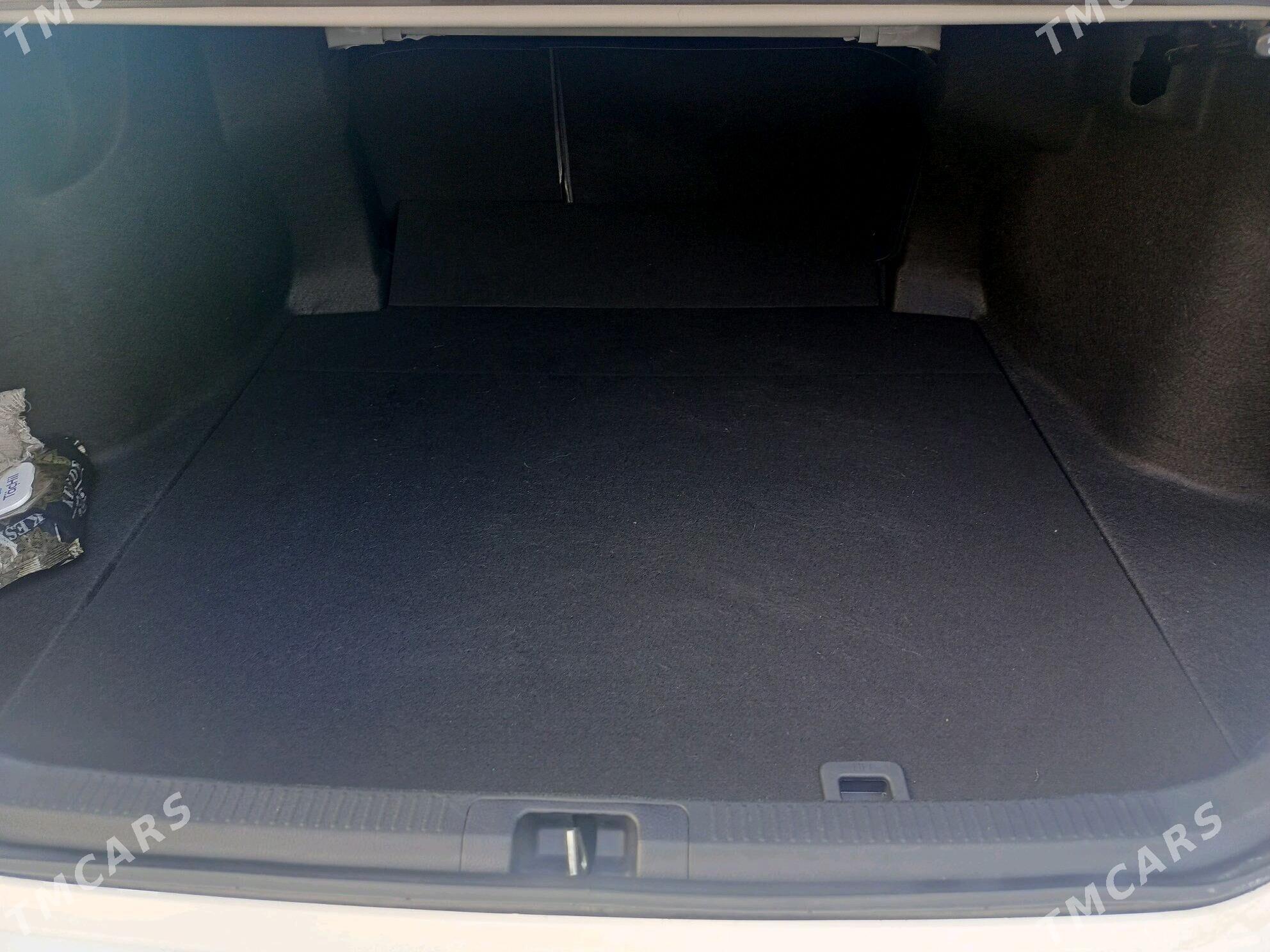 Toyota Camry 2022 - 340 000 TMT - Aşgabat - img 9