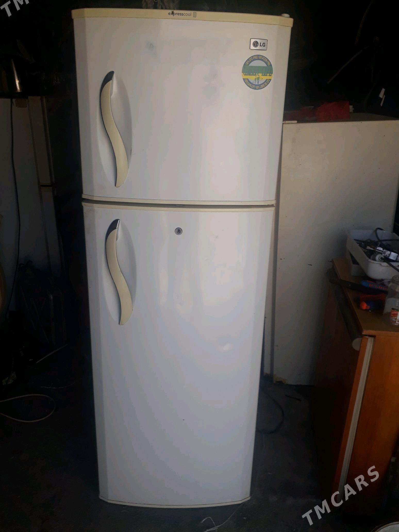 HOLODÍLNÍK LG SHOŶ MAROZ - Türkmenbaşy - img 1