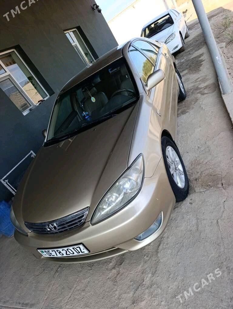 Toyota Camry 2002 - 186 000 TMT - Кёнеургенч - img 2