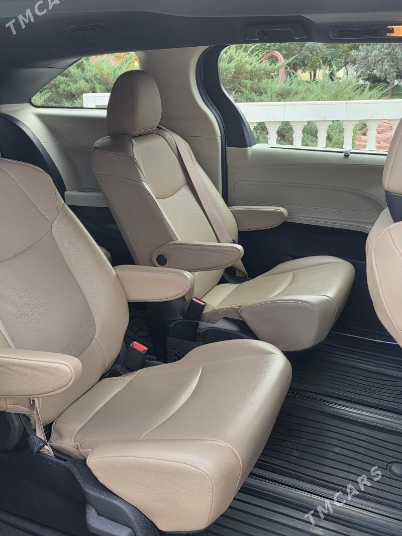 Toyota Sienna 2022 - 467 000 TMT - Ашхабад - img 7