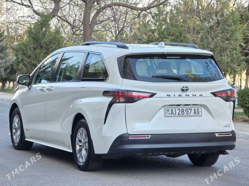 Toyota Sienna 2022 - 467 000 TMT - Ашхабад - img 4