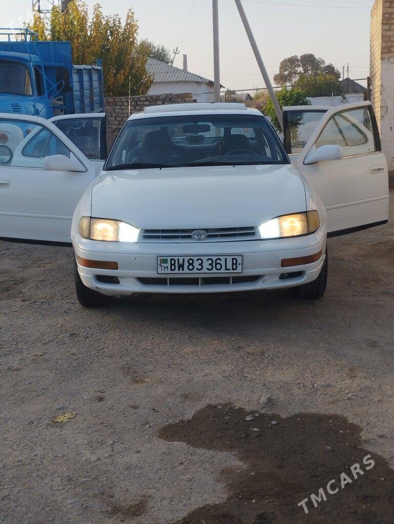 Toyota Camry 1993 - 80 000 TMT - Darganata - img 2