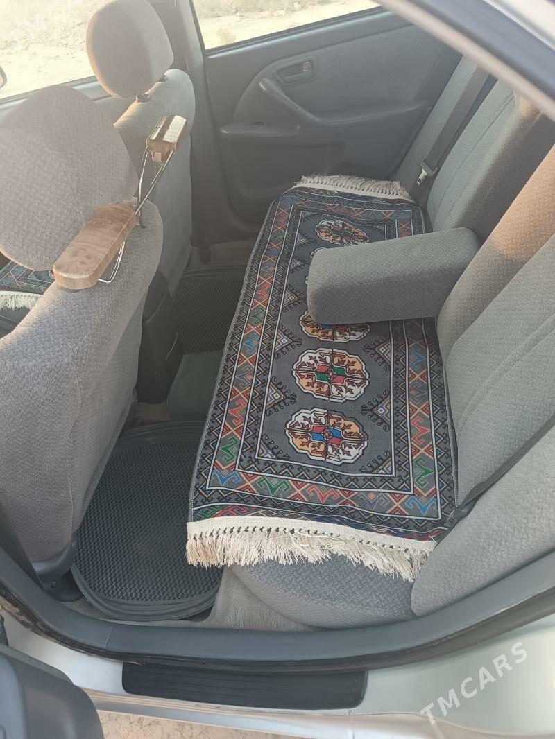 Toyota Camry 2001 - 157 000 TMT - Магданлы - img 4