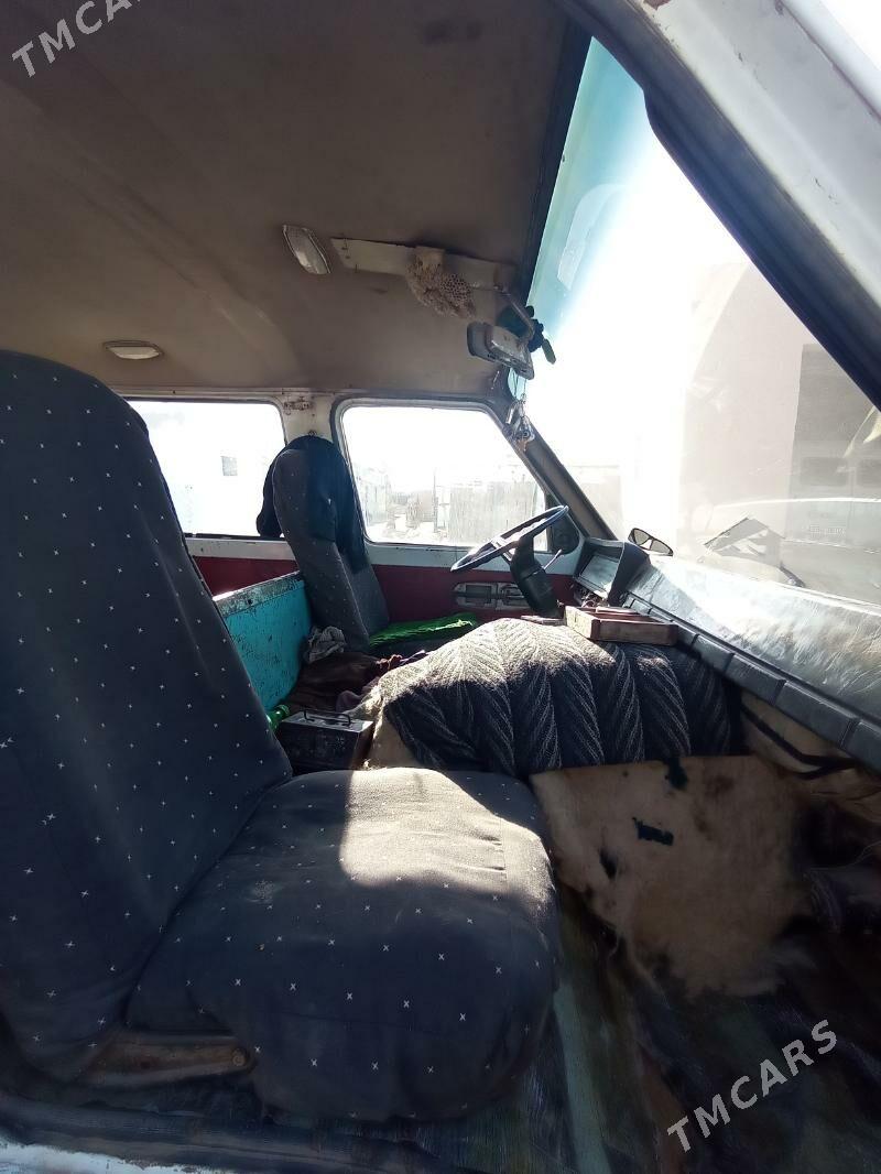 UAZ Profi 1980 - 15 000 TMT - Болдумсаз - img 8
