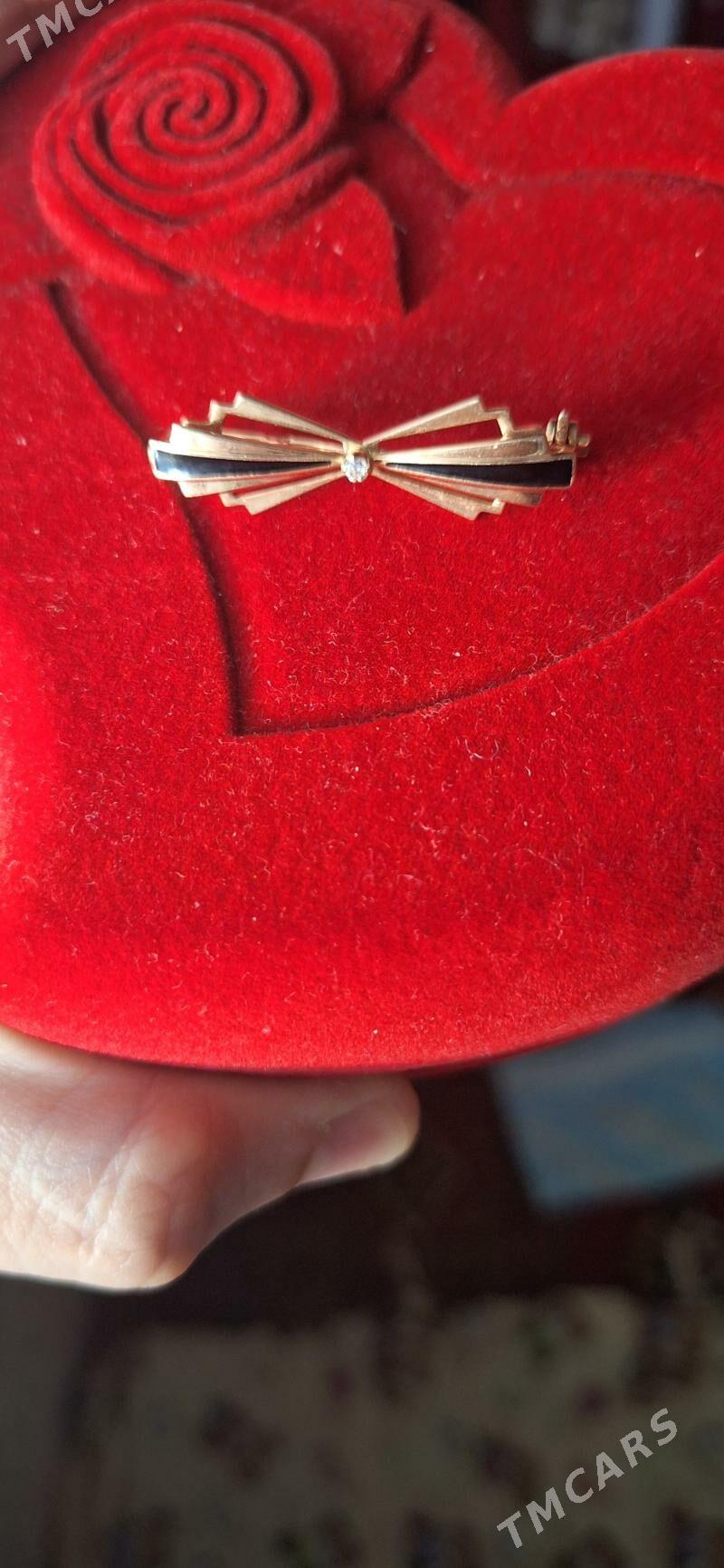 Gyzyl broska - Parahat 1 - img 2