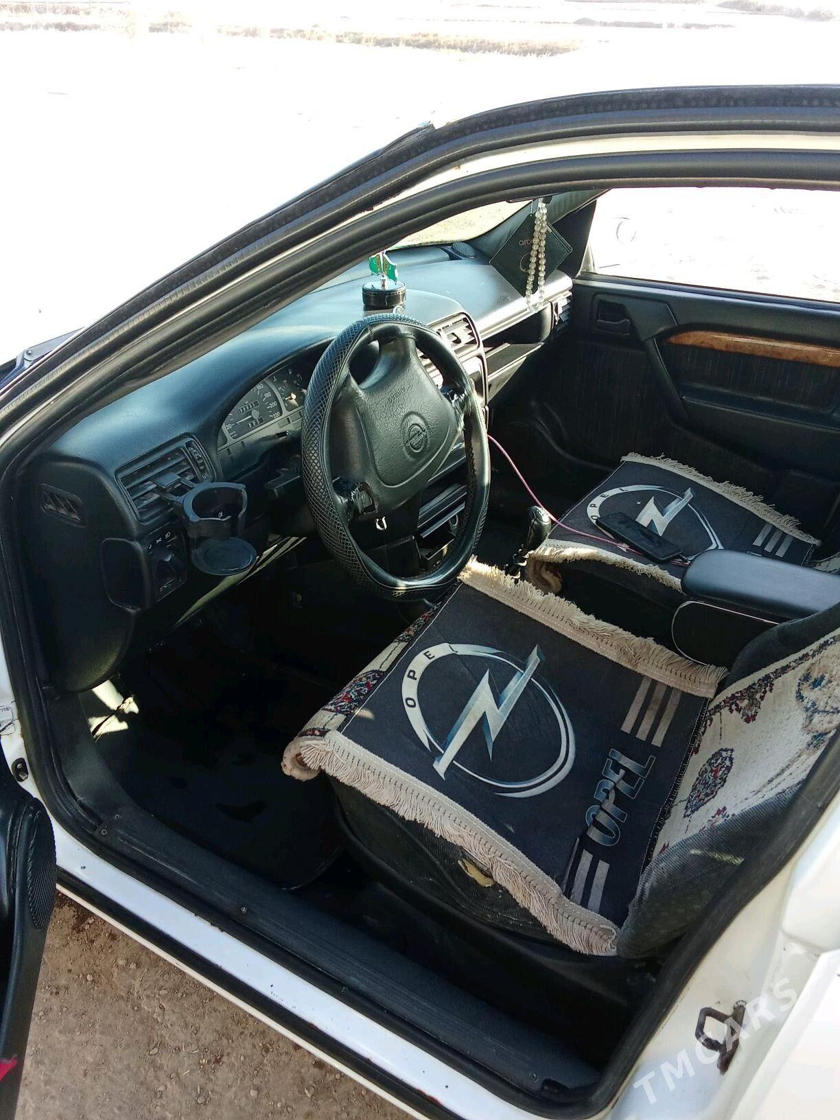 Opel Vectra 1998 - 40 000 TMT - Akdepe - img 4