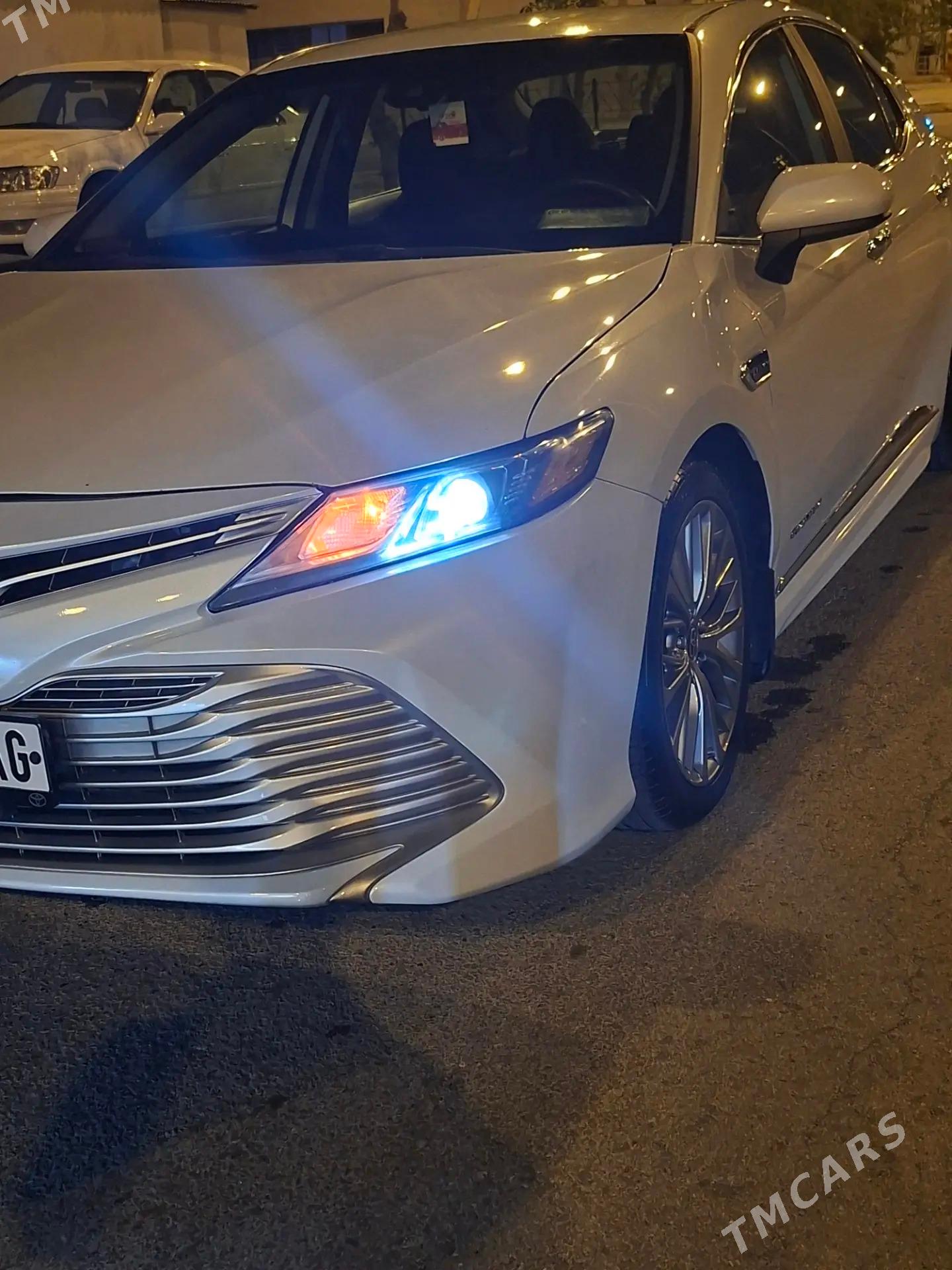 Toyota Camry 2020 - 265 000 TMT - Ашхабад - img 1