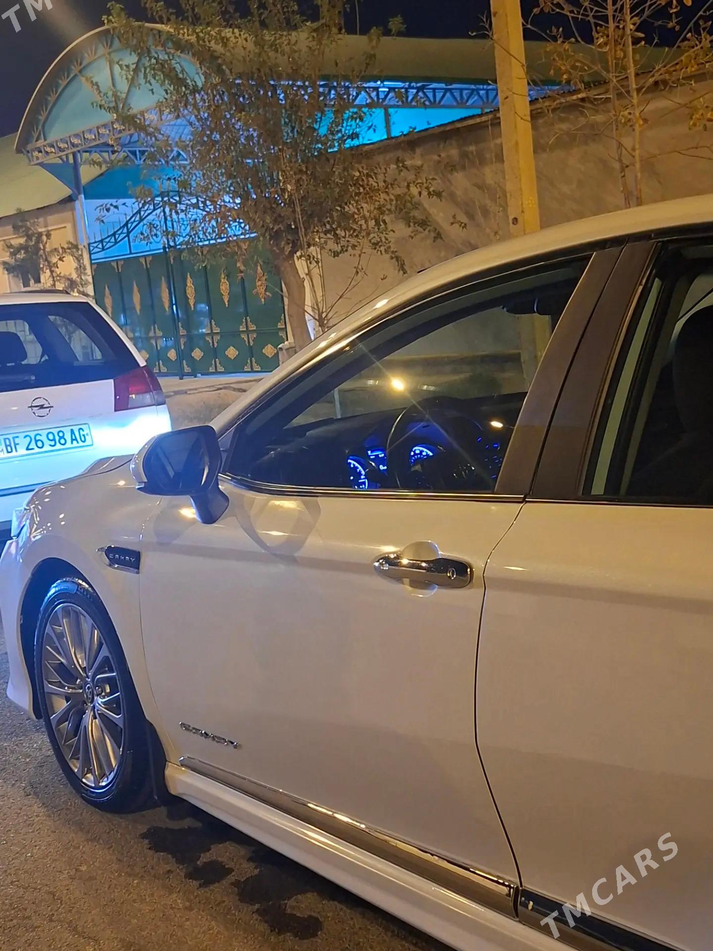 Toyota Camry 2020 - 265 000 TMT - Ашхабад - img 2