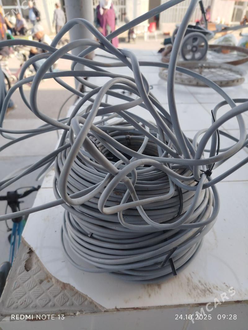 кабель 4-жилы низковольтный - Хитровка - img 1