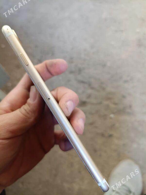 ayfon7+ - Дянев - img 3