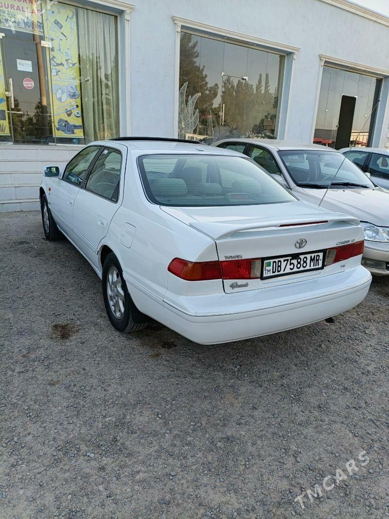 Toyota Camry 1999 - 140 000 TMT - Мары - img 3