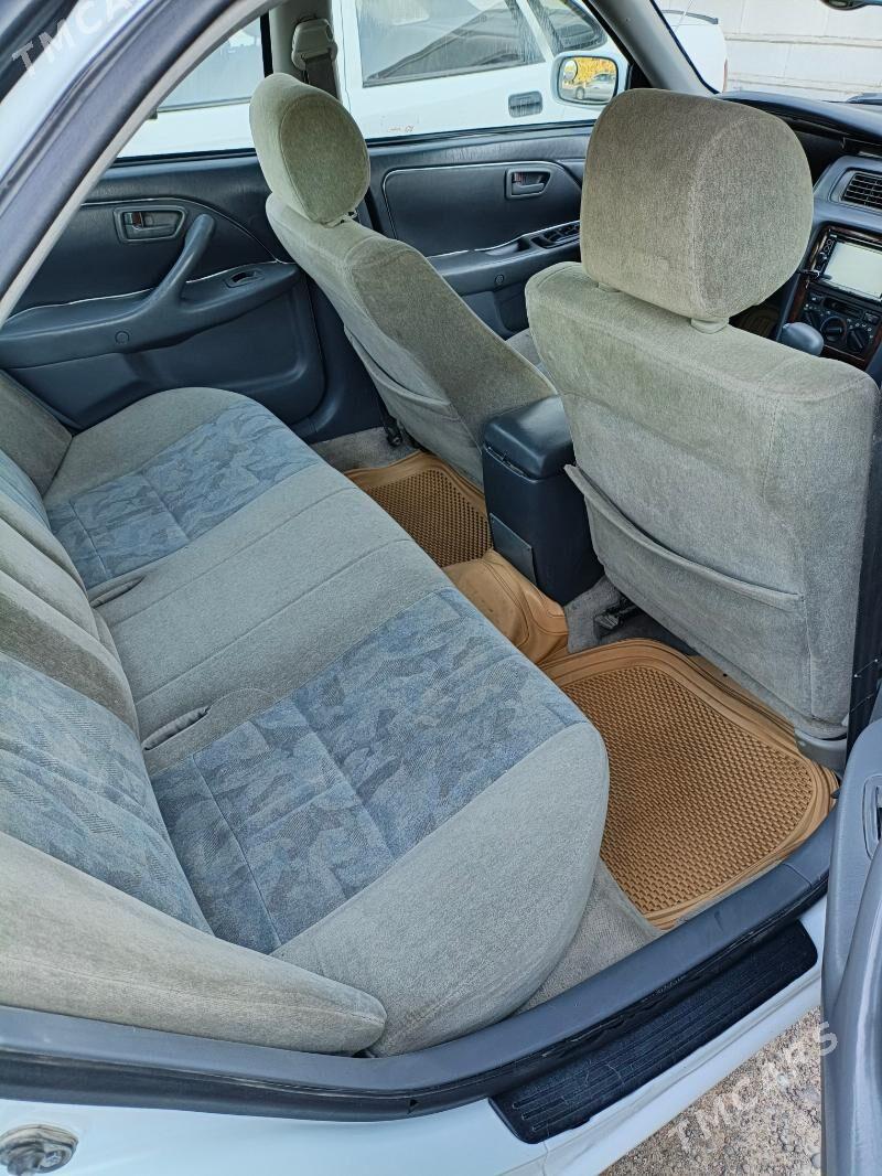 Toyota Camry 1999 - 140 000 TMT - Мары - img 5