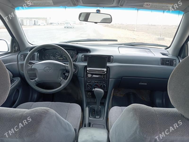 Toyota Camry 2000 - 170 000 TMT - Daşoguz - img 7
